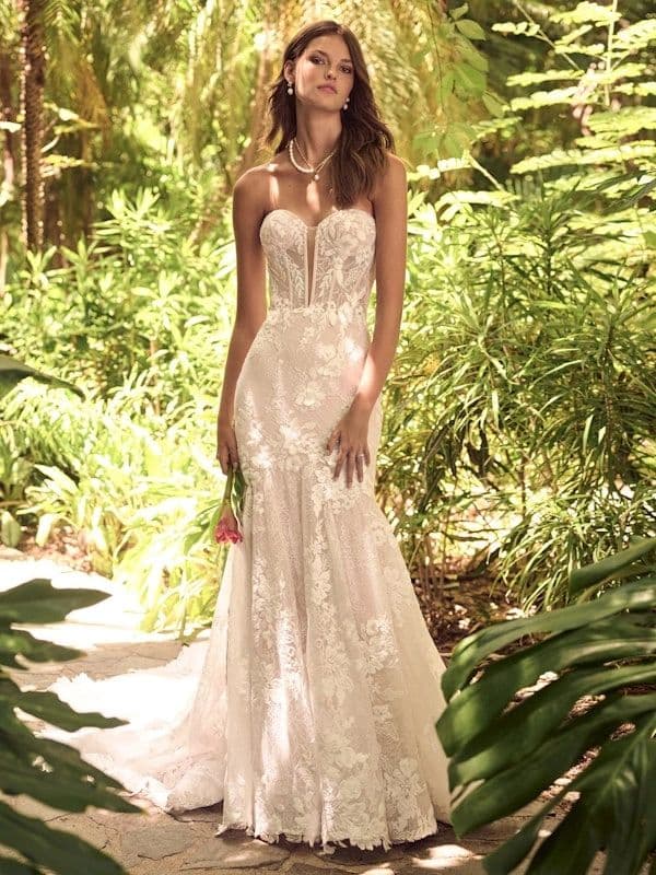 Bridal Elegance gallery image two